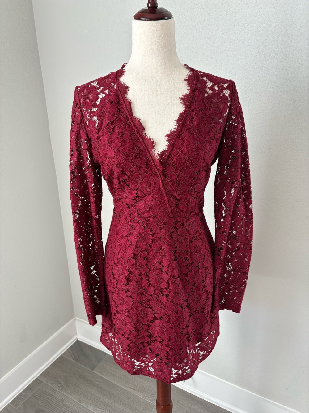 WAYF Red Lace Cocktail Mini Long Sleeve Say it Loud Wine Date Night Event Small